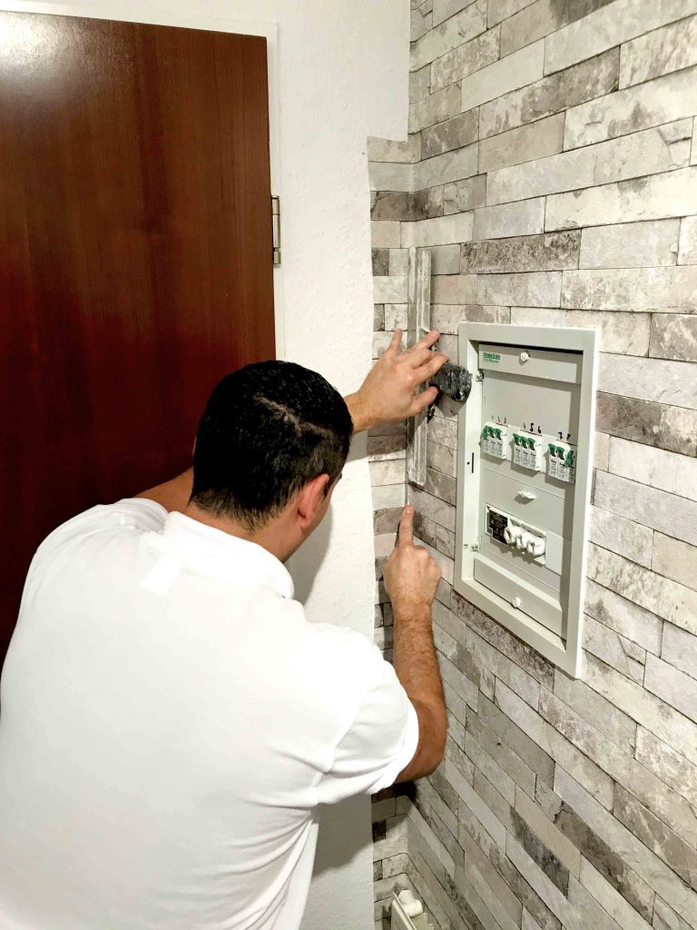 IMG_2945_bearbeitet Die Meisterleister GmbH https://www.meisterleister.de/wp-content/uploads/2021/03/Profilbild3.jpg - Handwerk - Handwerker